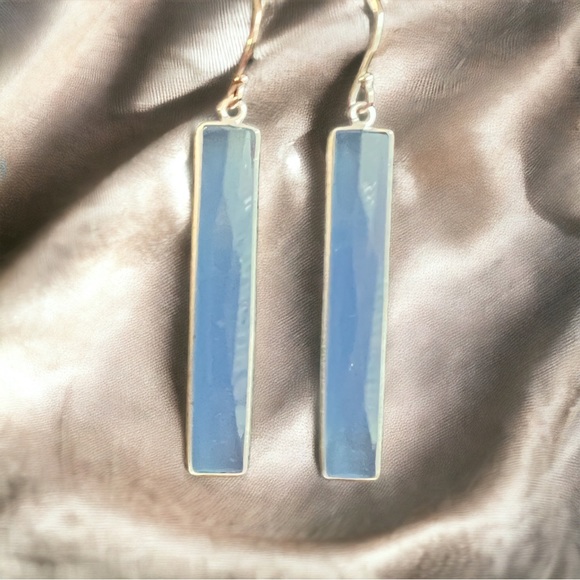 BLUE CHALCEDONY AND SILVER EARRINGS - Picture 2 of 2